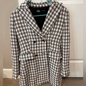 Zara | Black and White Women's Blazer | Size XS | Never Been Worn